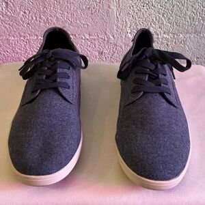 Lightly Used Steve Madden Canvas Sneakers